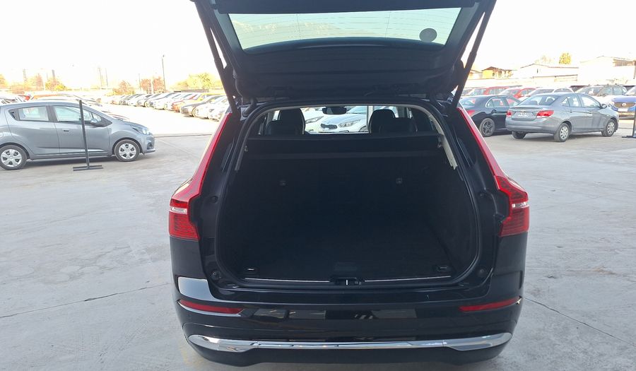 Volvo Xc60 2.0 T8 PHEV ULTIMATE RC 4WD AUTO Suv 2023