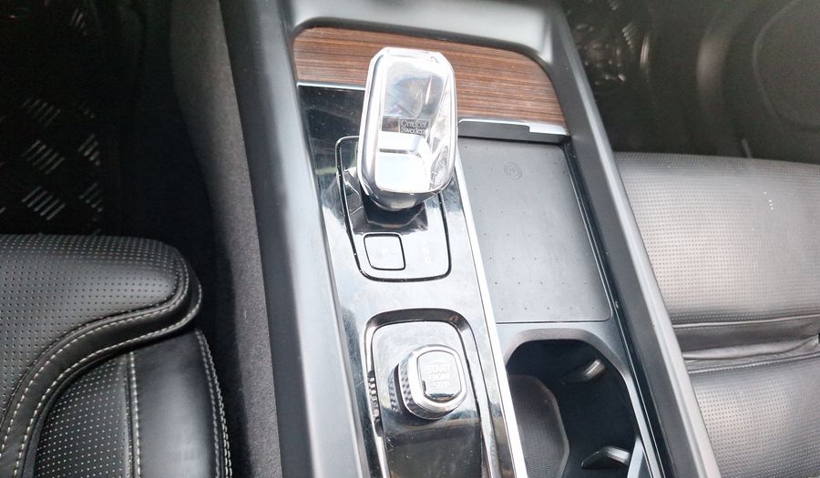 Volvo Xc60 2.0 T8 PHEV ULTIMATE RC 4WD AUTO Suv 2023