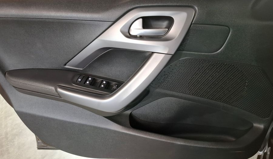 Peugeot 208 1.6 FELINE PACK CUIR Hatchback 2013