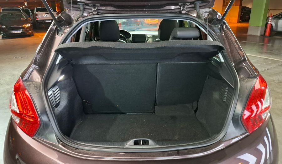 Peugeot 208 1.6 FELINE PACK CUIR Hatchback 2013