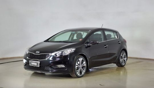 Kia • CERATO 5