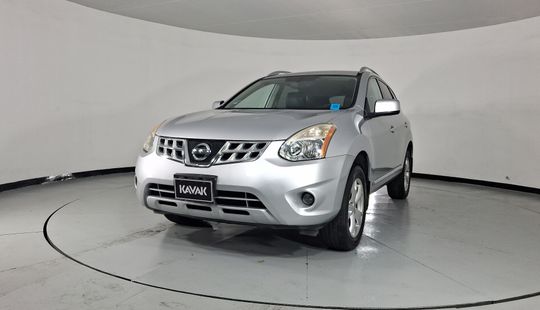 Nissan • Rogue