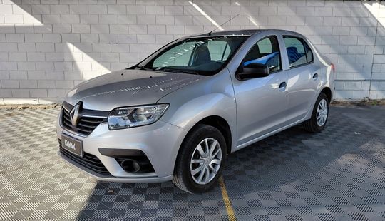 Renault • Logan