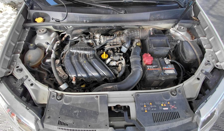 Renault Logan 1.6 LIFE Sedan 2023