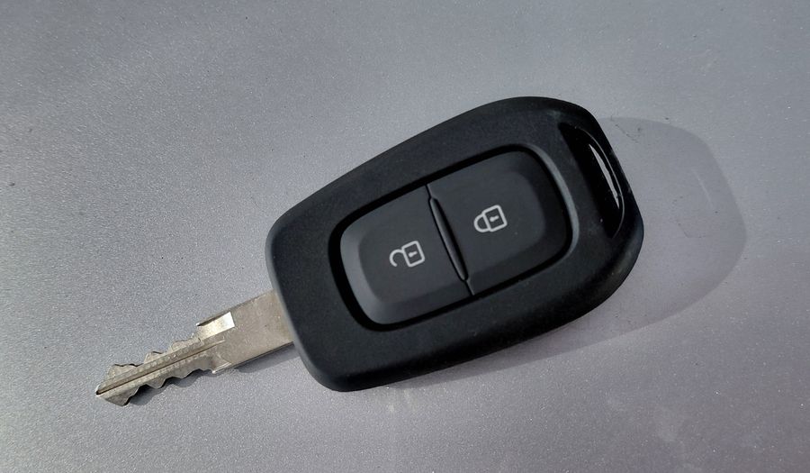 Renault Logan 1.6 LIFE Sedan 2023