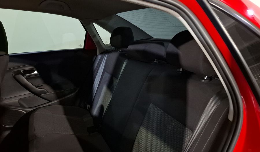 Volkswagen Vento 1.6 HIGHLINE STD. Sedan 2018