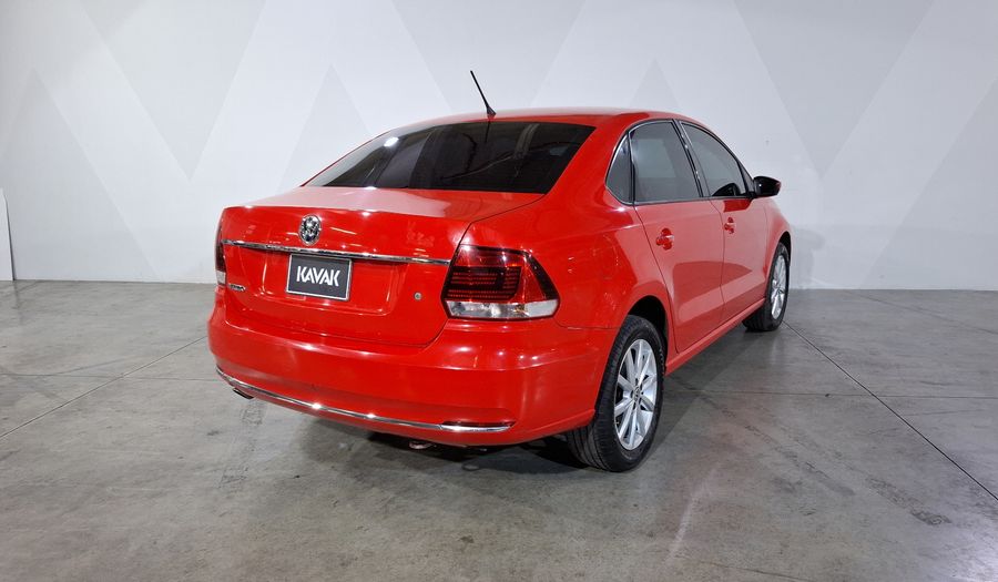 Volkswagen Vento 1.6 HIGHLINE STD. Sedan 2018