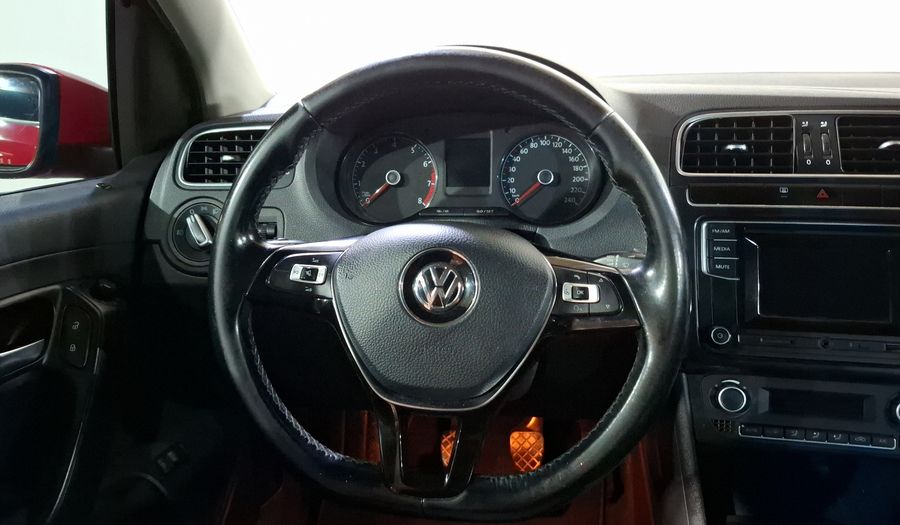 Volkswagen Vento 1.6 HIGHLINE STD. Sedan 2018
