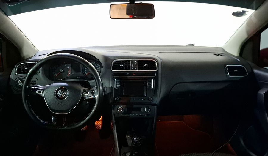 Volkswagen Vento 1.6 HIGHLINE STD. Sedan 2018