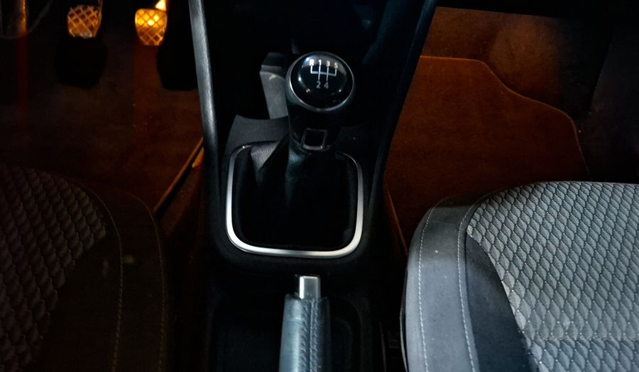 Volkswagen Vento 1.6 HIGHLINE STD. Sedan 2018