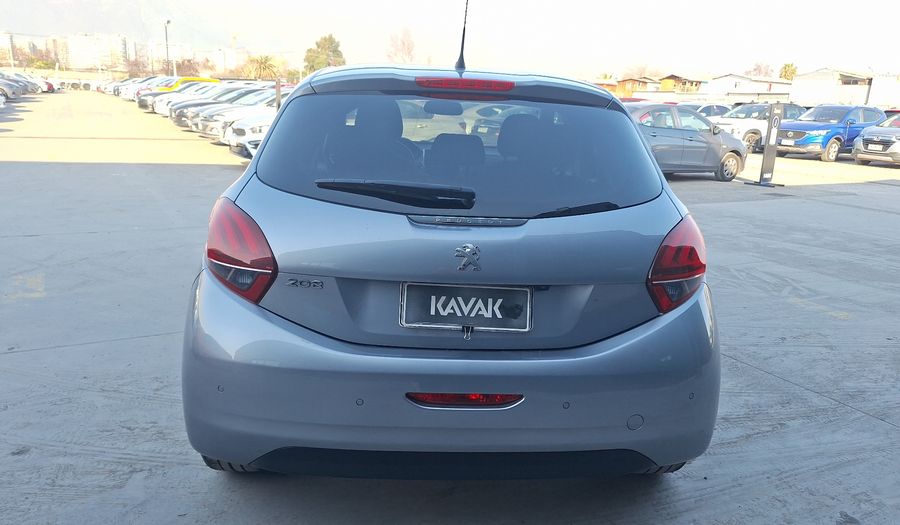 Peugeot 208 1.2 PURETECH 82 HP SIGNATURE Hatchback 2019