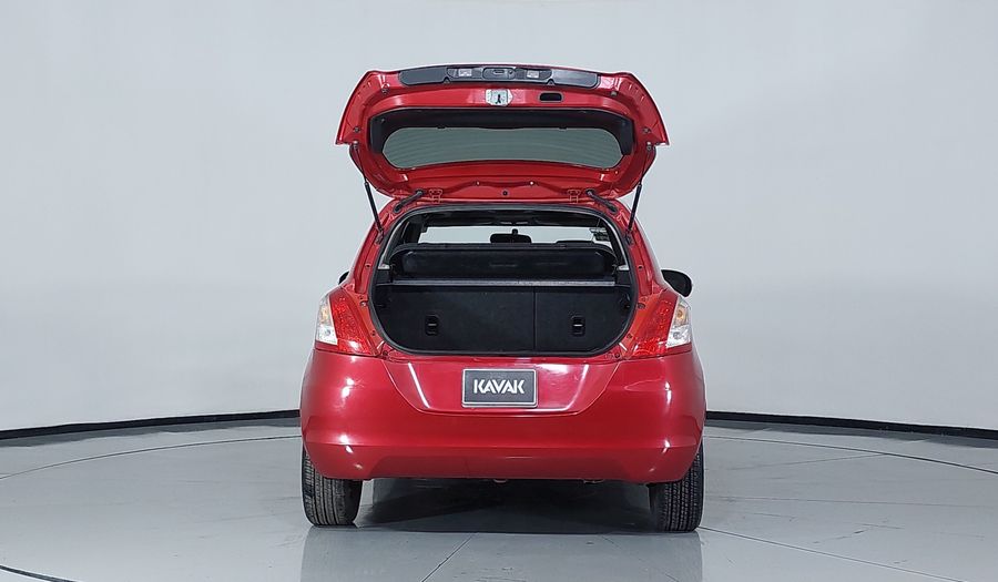 Suzuki Swift 1.4 GLX MT Hatchback 2015