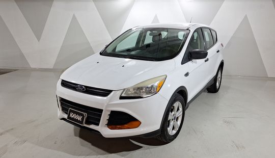 Ford • Escape