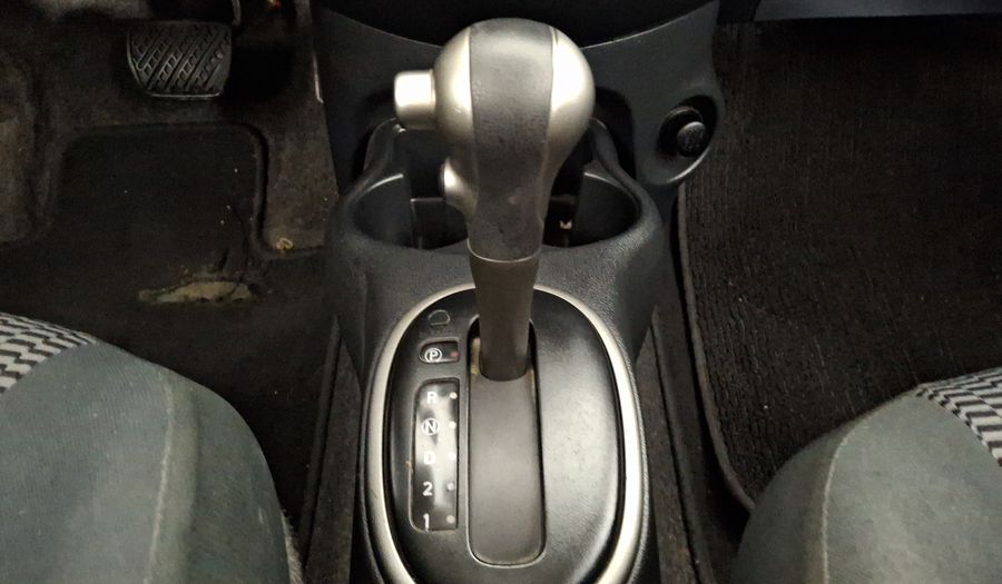 Nissan March 1.6 SENSE AT Hatchback 2016