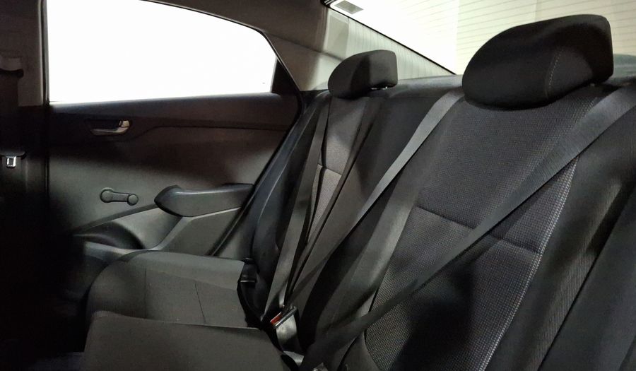 Hyundai Accent 1.6 GL MID Sedan 2018