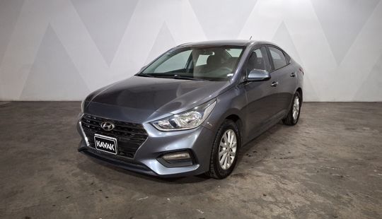 Hyundai • Accent