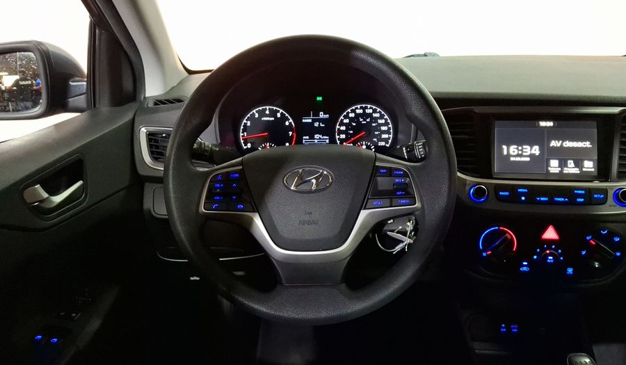 Hyundai Accent 1.6 GL MID Sedan 2018
