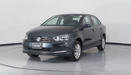 Volkswagen • Vento