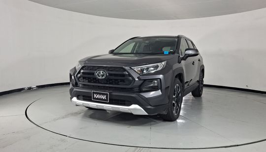 Toyota • RAV4