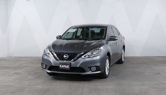 Nissan • Sentra