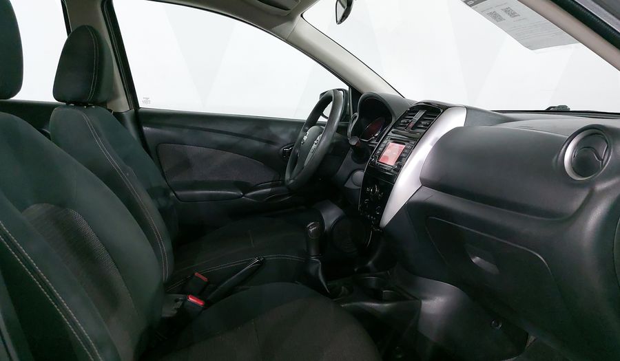 Nissan Versa 1.6 ADVANCE TM AC Sedan 2016