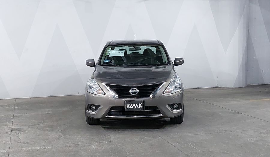 Nissan Versa 1.6 ADVANCE TM AC Sedan 2016
