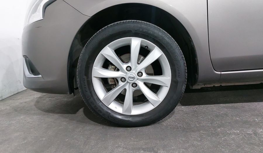 Nissan Versa 1.6 ADVANCE TM AC Sedan 2016