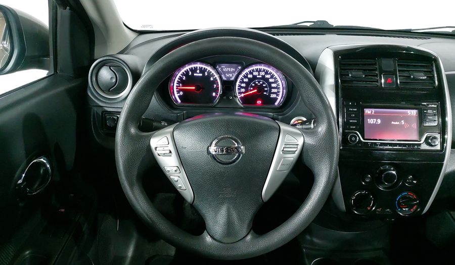 Nissan Versa 1.6 ADVANCE TM AC Sedan 2016