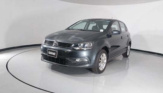 Volkswagen • Polo