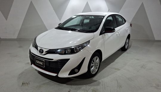 Toyota • Yaris