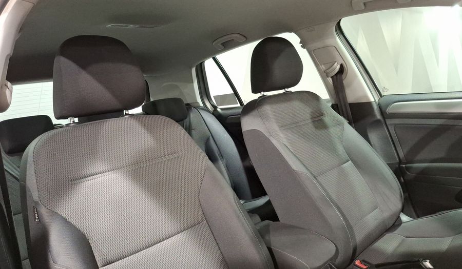 Volkswagen Golf 1.4 COMFORTLINE DSG Hatchback 2016