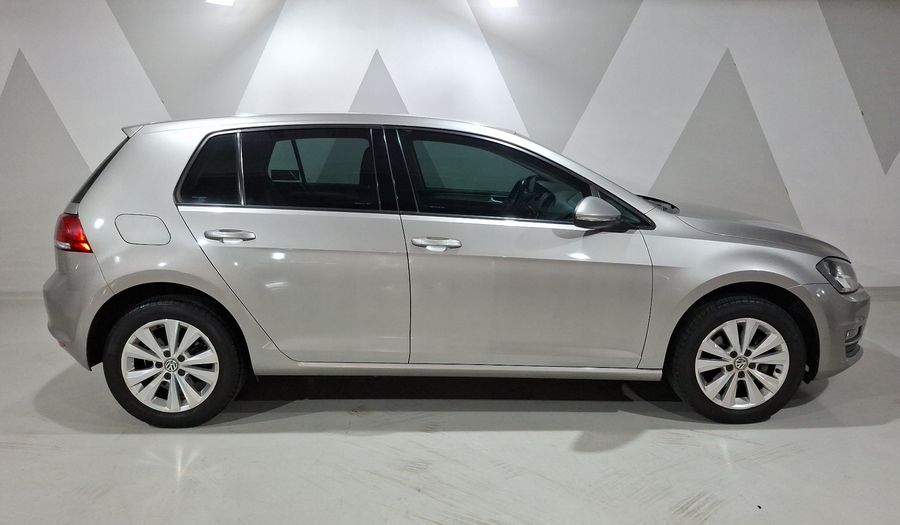 Volkswagen Golf 1.4 COMFORTLINE DSG Hatchback 2016