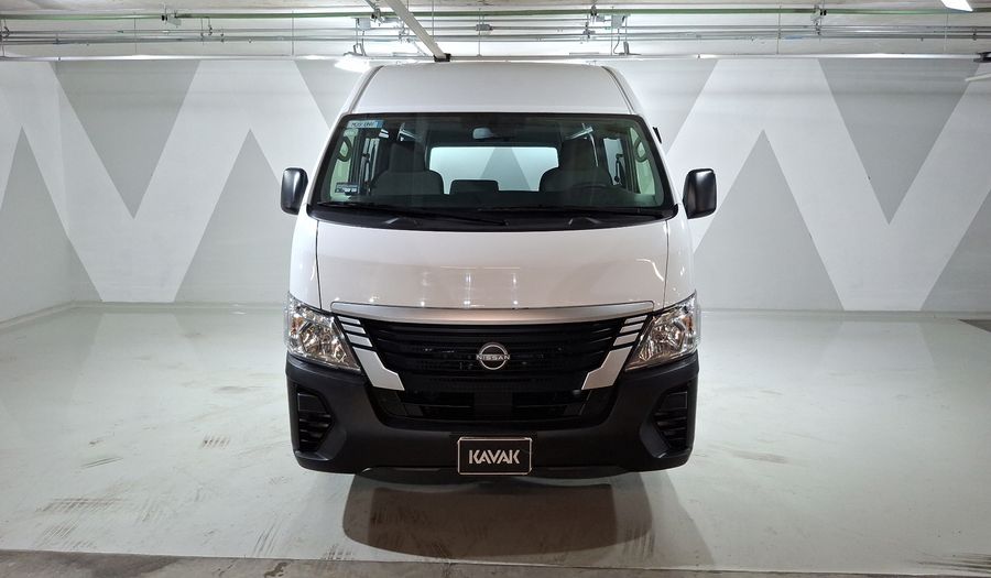 Nissan Nv350 Urvan 2.5 PANEL AMPLIA AA Van 2024