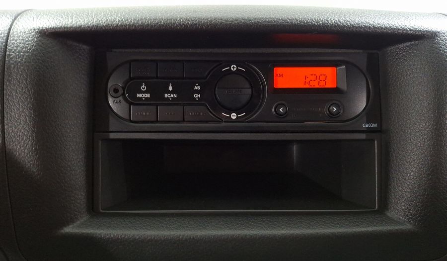 Nissan Nv350 Urvan 2.5 PANEL AMPLIA AA Van 2024