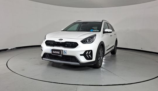 2020 • 35,528 km • Automático