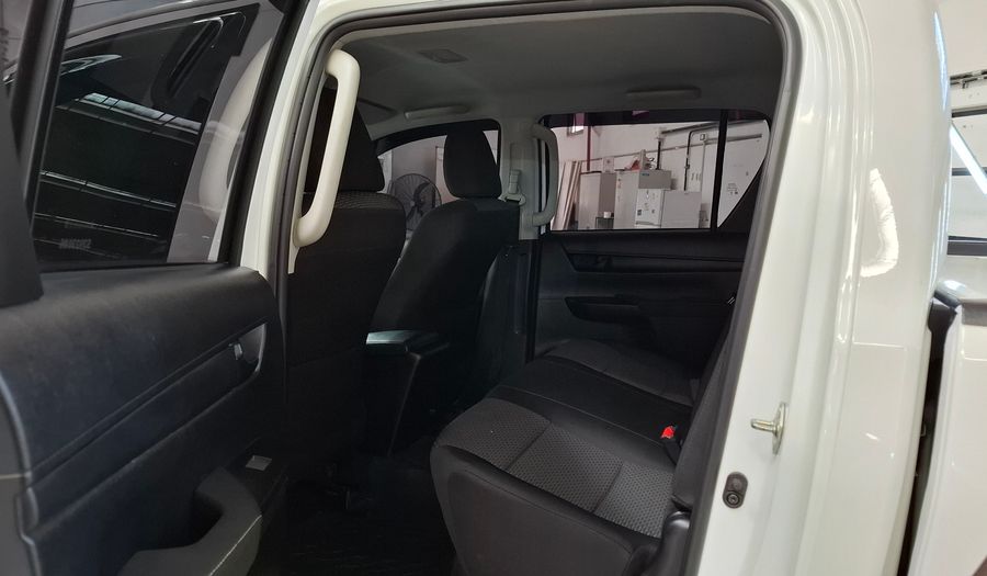 Toyota Hilux 2.4 TDI DX C/D AUTO Pickup 2025