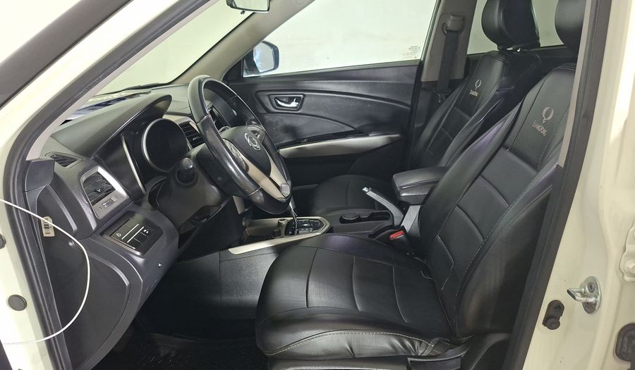 Ssangyong Tivoli 1.6D AUTO FULL TV2212 Suv 2018