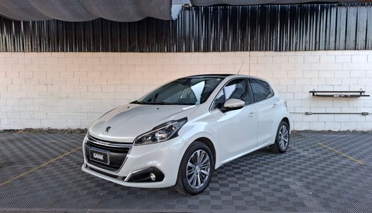 Peugeot • 208