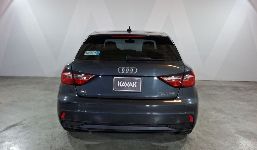 Audi A1 1.0 SB 30 TFSI URBAN DCT Hatchback 2022