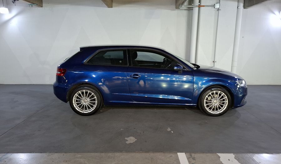 Audi A3 1.4 TFSI AMBIENTE S TRONIC Hatchback 2015