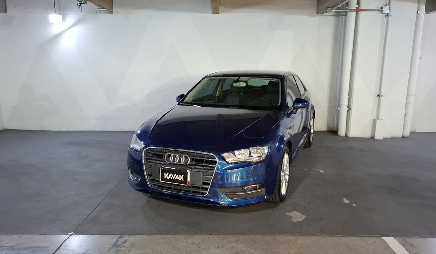 Audi A3 1.4 TFSI AMBIENTE S TRONIC Hatchback 2015