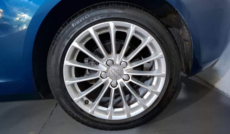 Audi A3 1.4 TFSI AMBIENTE S TRONIC Hatchback 2015