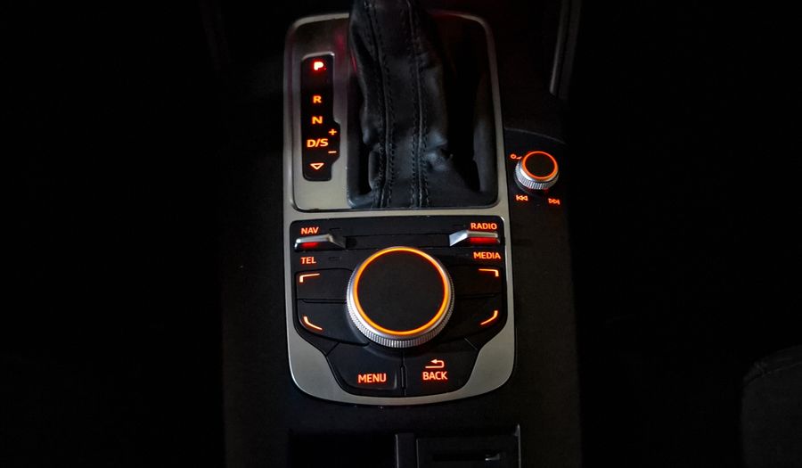 Audi A3 1.4 TFSI AMBIENTE S TRONIC Hatchback 2015