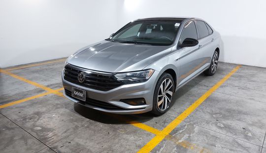 Volkswagen • Jetta
