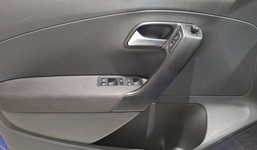 Volkswagen Polo 1.6 DESIGN & SOUND Hatchback 2020