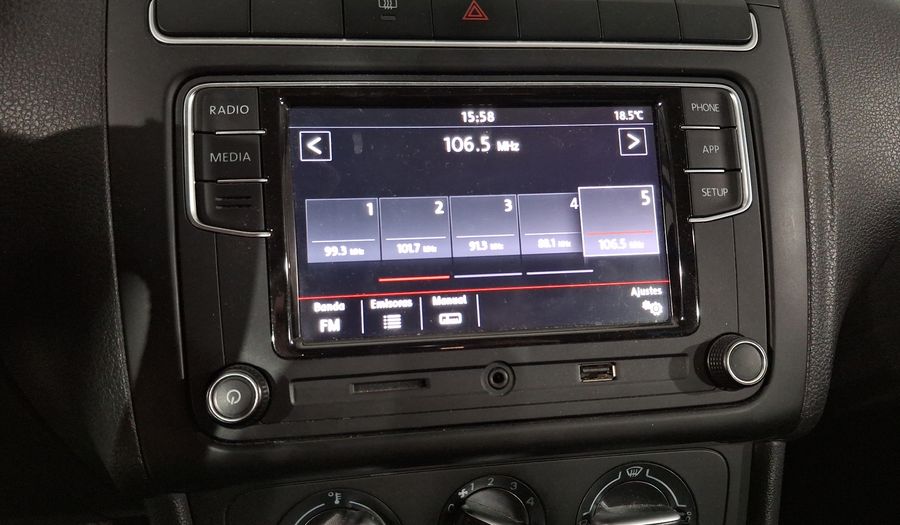 Volkswagen Polo 1.6 DESIGN & SOUND Hatchback 2020