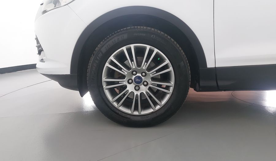 Ford Escape 2.5 S PLUS I4 AT Suv 2015