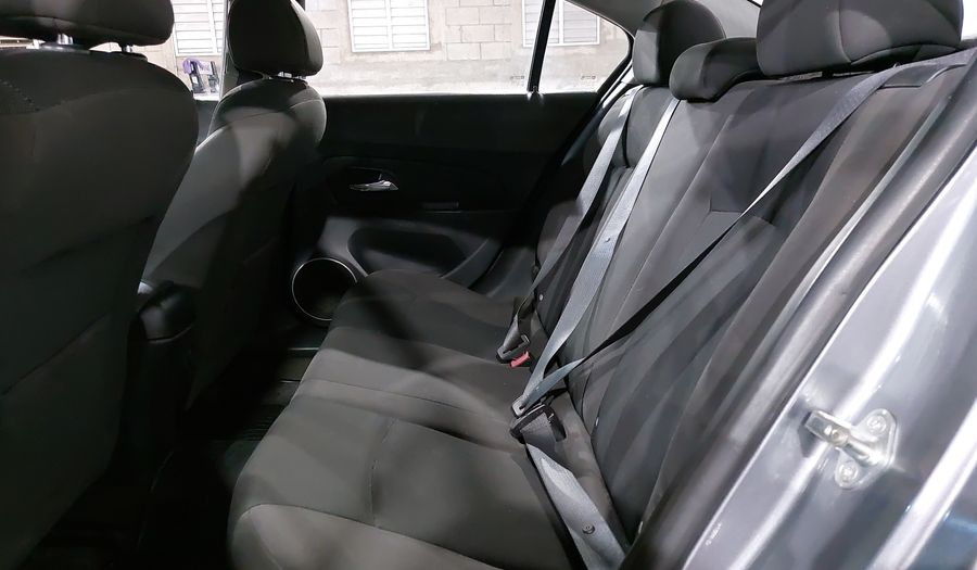 Chevrolet Cruze 1.8 LS A AT Sedan 2015