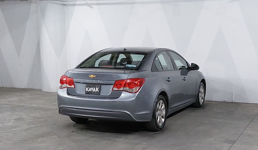 Chevrolet Cruze 1.8 LS A AT Sedan 2015