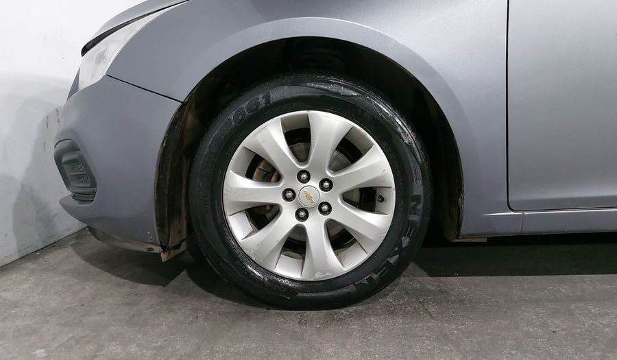 Chevrolet Cruze 1.8 LS A AT Sedan 2015